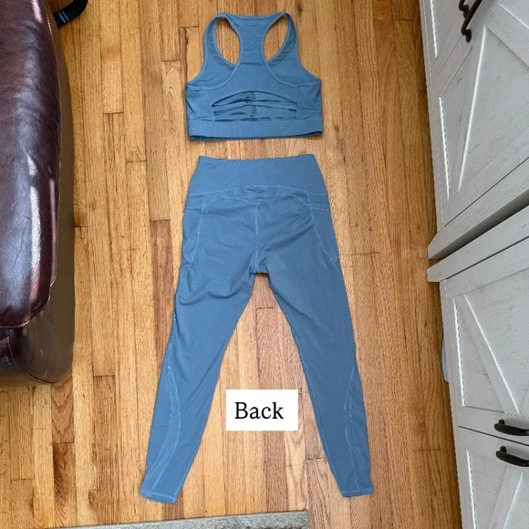 Workout Set - Picture 2 of 7